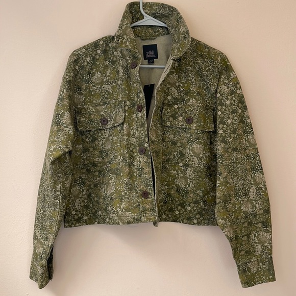 wild fable Jackets & Blazers - Beautiful Cropped Canvas Shacket!